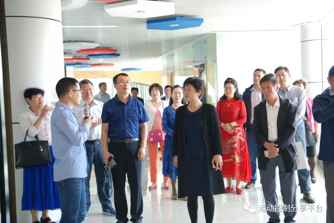 唐山市政協(xié)副主席、民進(jìn)唐山市委主委王福燕一行蒞臨常州固高智能裝備協(xié)同創(chuàng)新中心參觀指導(dǎo)