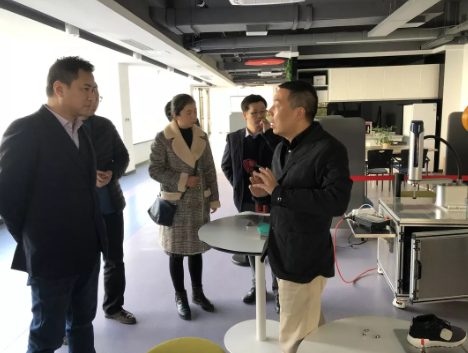 產(chǎn)業(yè)發(fā)展，人才先行——河海大學(xué)機電工程學(xué)院副院長樓力律就校企合作事宜蒞臨我司參觀考察
